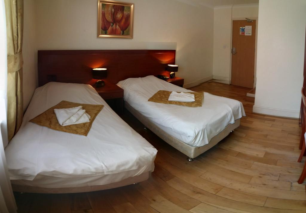 Corner House Hotel London Rum bild